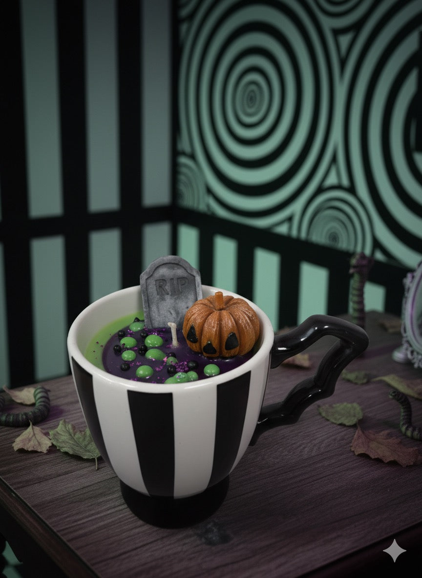 💚 🖤 💚 Bougie “Beetlejuice” – L’appel du déjanté macabre