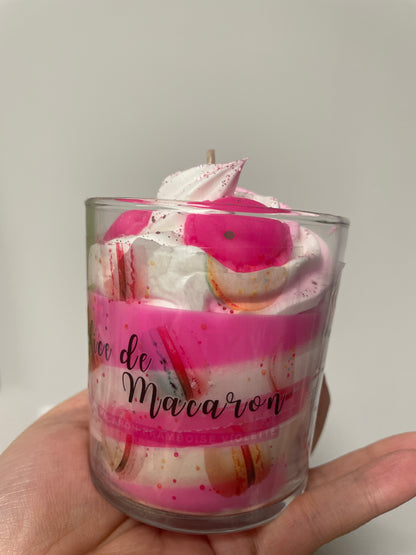 Bougie Délice de macaron -  macaron framboise violette